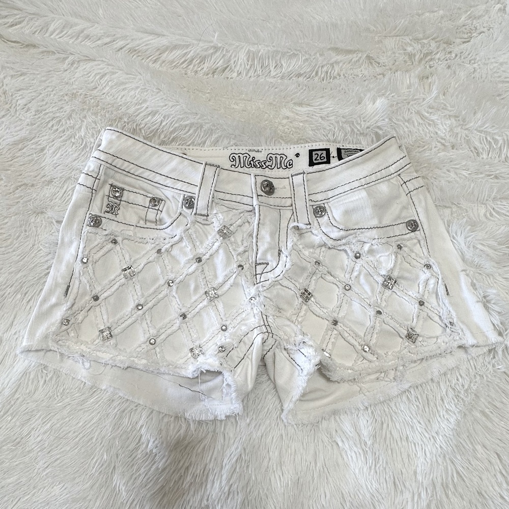 Miss Me- White Jeans shorts embellished with Rhinestones and Studs size 26